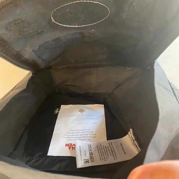 Fjallraven Kanken Mini Backpack Bag Black EUC Outdoor Hiking - Picture 15 of 15